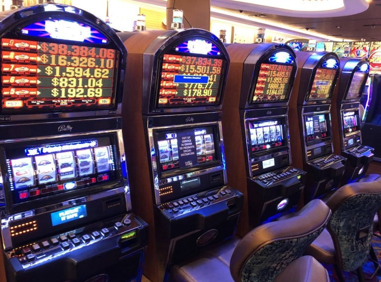 sports and casino-style entertainment hub on be 25 for cricket football and live play